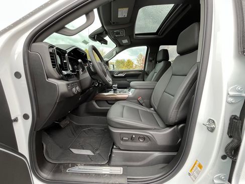 New 2026 Chevrolet Silverado 1500 RST w/ Convenience Package II AWD/4WD image 8