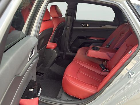 New 2026 Kia K5 GT-Line image 16