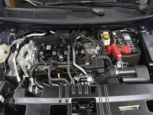 Used 2025 Nissan Kicks S FWD image 28