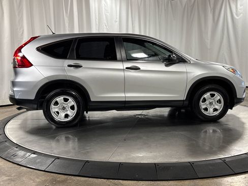 Used 2015 Honda CR-V LX image 6