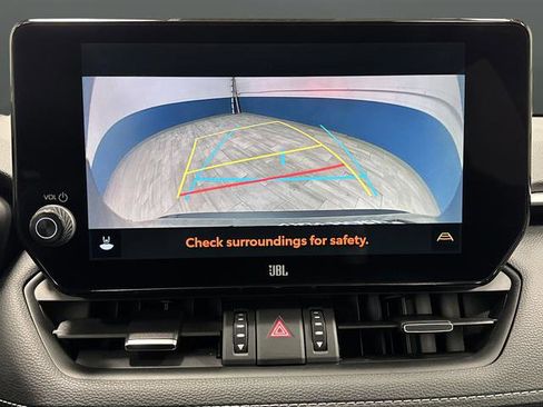 Used 2023 Toyota RAV4 XLE Premium image 10