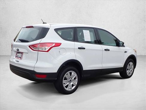 Used 2016 Ford Escape S FWD image 4