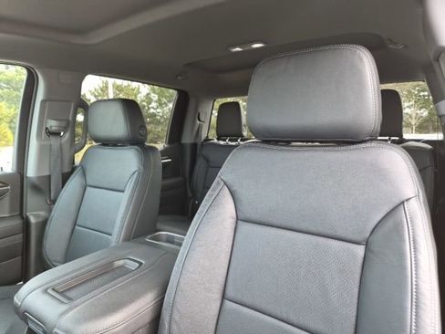 Used 2022 Chevrolet Silverado 1500 RST image 15