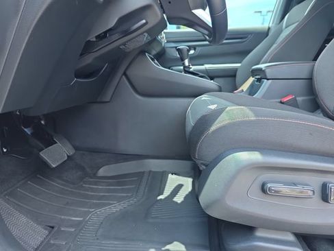 Used 2025 Honda CR-V Sport image 10