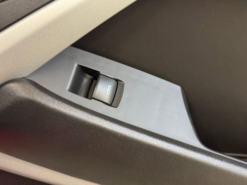 Used 2021 Chevrolet Camaro SS RWD image 28