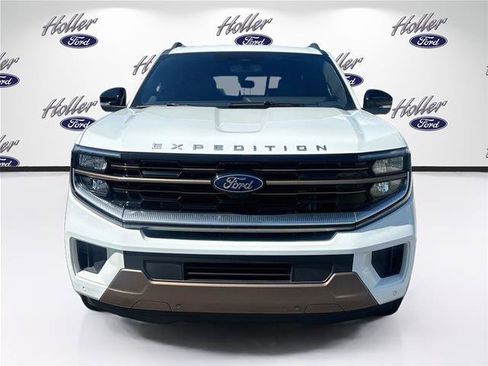 Certified 2025 Ford Expedition Max King Ranch AWD/4WD image 2