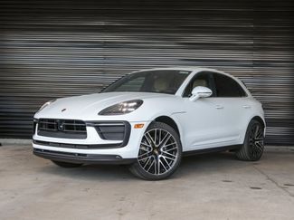 New 2026 Porsche Macan video 1