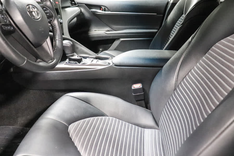 Certified 2024 Toyota Camry SE FWD image 17
