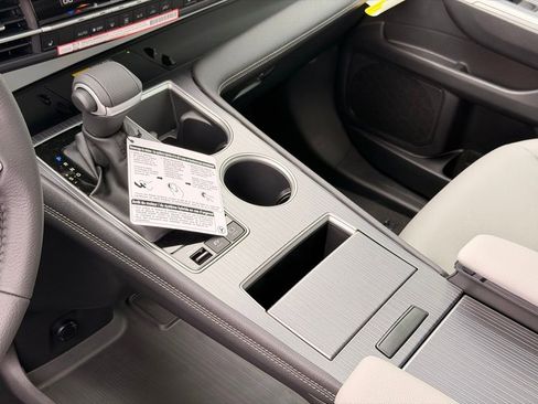 New 2026 Toyota Sienna XLE FWD image 15