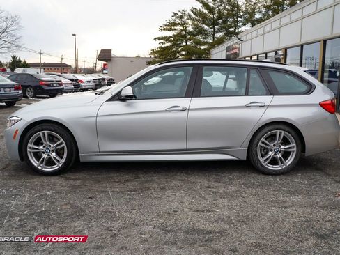 Used 2015 BMW 328i xDrive 328i xDrive Sport Wagon 4D image 4