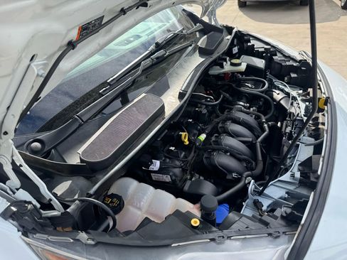 Used 2020 Ford Transit Connect XL image 17