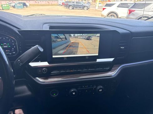 Used 2022 Chevrolet Silverado 1500 LT w/ Protection Package image 13