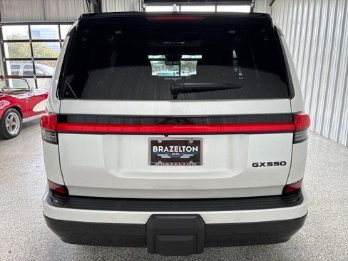Used 2026 Lexus GX 550 image 6