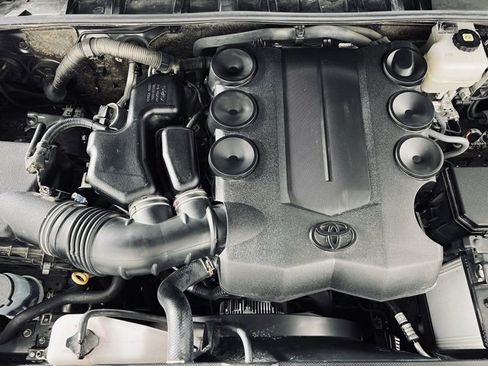 Used 2023 Toyota 4Runner TRD Off-Road Premium w/ Moonroof Package image 7