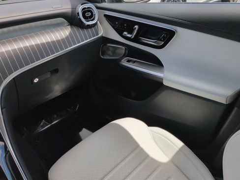 New 2026 Mercedes-Benz GLC 300 image 17