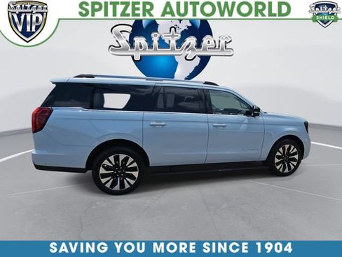 Used 2025 Ford Expedition Max Platinum w/ Driver's Package AWD/4WD image 1