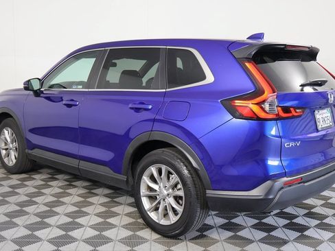 Used 2024 Honda CR-V EX image 6