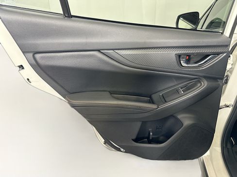 Used 2019 Subaru Crosstrek 2.0i Limited w/ Moonroof Package w/Navigation AWD/4WD image 28