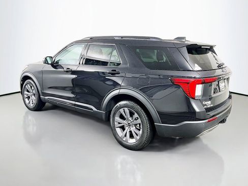 New 2026 Ford Explorer Active w/ Active Comfort Package image 11