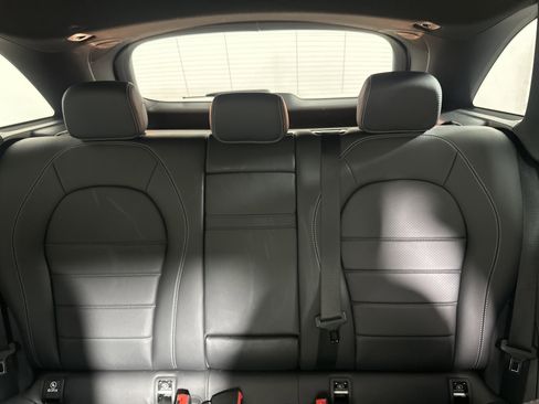 Used 2022 Mercedes-Benz GLC 300 4MATIC image 24