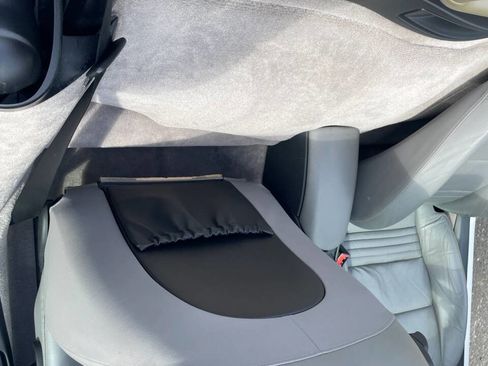 Used 2003 Porsche Boxster image 31