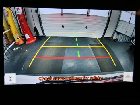 Used 2024 Toyota RAV4 Adventure AWD/4WD image 18