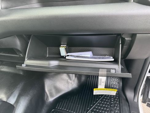 New 2026 RAM 2500 Tradesman w/ Chrome Appearance Group image 38