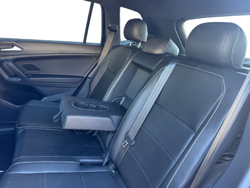 Used 2021 Volkswagen Tiguan SE R-Line AWD/4WD image 8