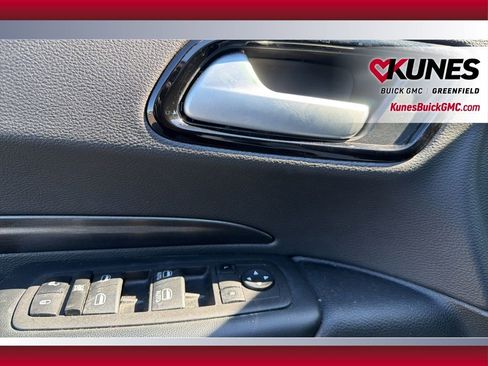 Used 2024 Dodge Durango SXT image 19