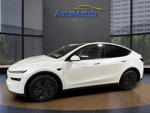 Used 2026 Tesla Model Y Long Range AWD/4WD image 6