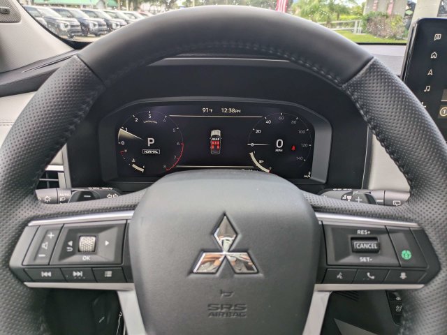 New 2026 Mitsubishi Outlander SEL FWD image 25