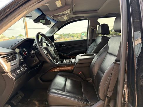 Used 2018 Chevrolet Tahoe Premier w/ RST Edition AWD/4WD image 8