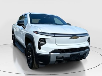 Used 2025 Chevrolet Silverado EV LT