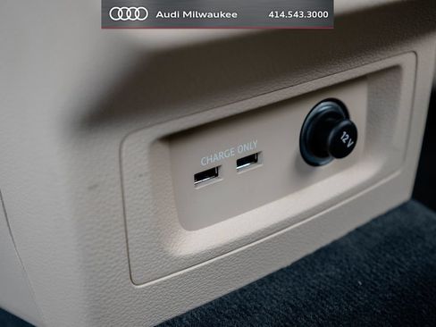 Used 2023 Audi Q5 2.0T Premium w/ Convenience Package AWD/4WD image 39