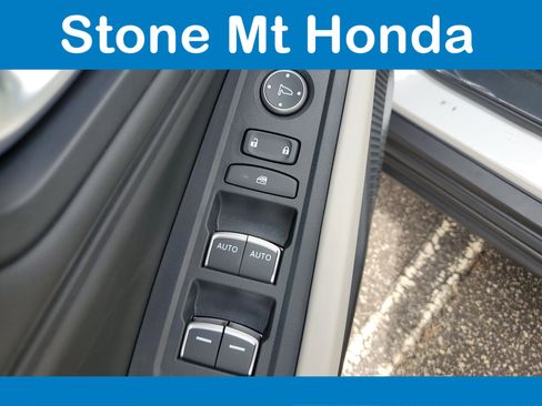 New 2025 Honda Accord SE image 19