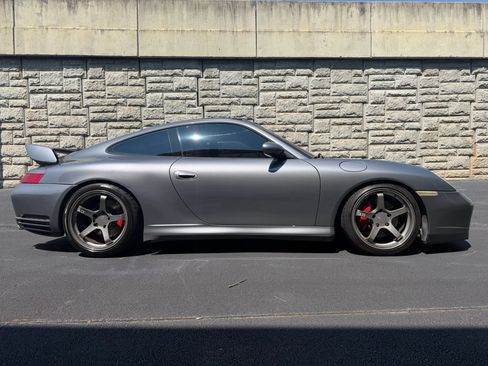 Used 2004 Porsche 911 Carrera 4S AWD/4WD image 6