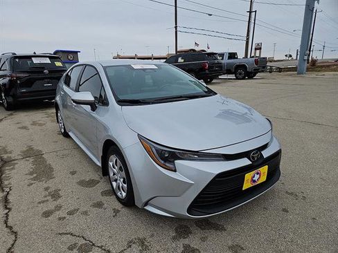 Certified 2026 Toyota Corolla LE image 7