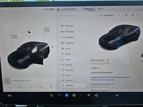 Used 2021 Tesla Model Y Performance AWD/4WD image 11