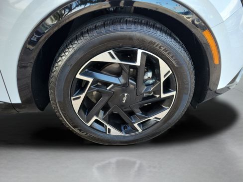 Used 2023 Kia Sportage SX FWD image 28