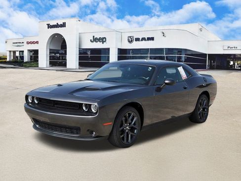 Used 2023 Dodge Challenger SXT w/ Blacktop Package image 3