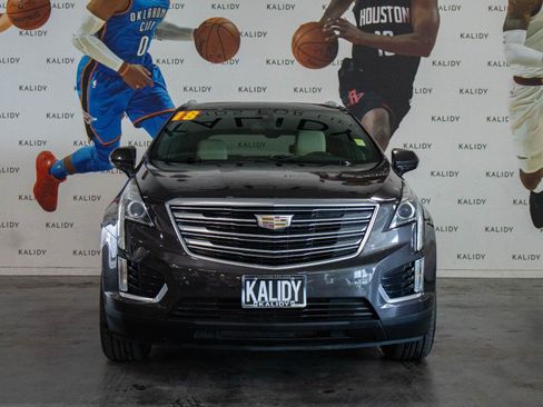 Used 2018 Cadillac XT5 Luxury w/ Driver Awareness Package FWD image 21