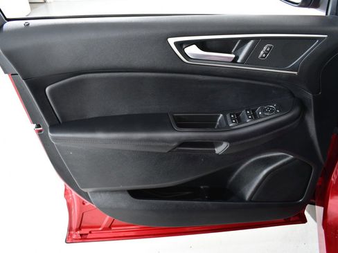 Used 2022 Ford Edge SEL w/ Convenience Package image 25