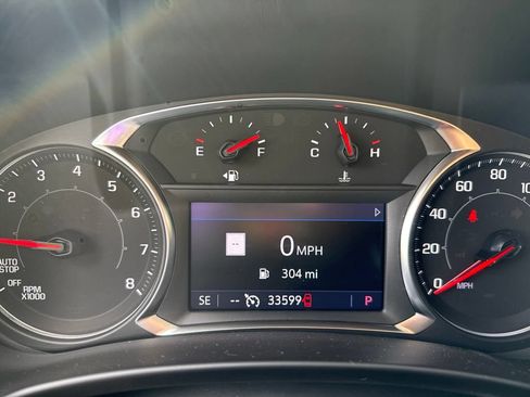 Used 2023 GMC Terrain AT4 w/ Infotainment Package II AWD/4WD image 5