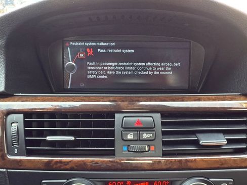 Used 2013 BMW 328i Convertible image 18