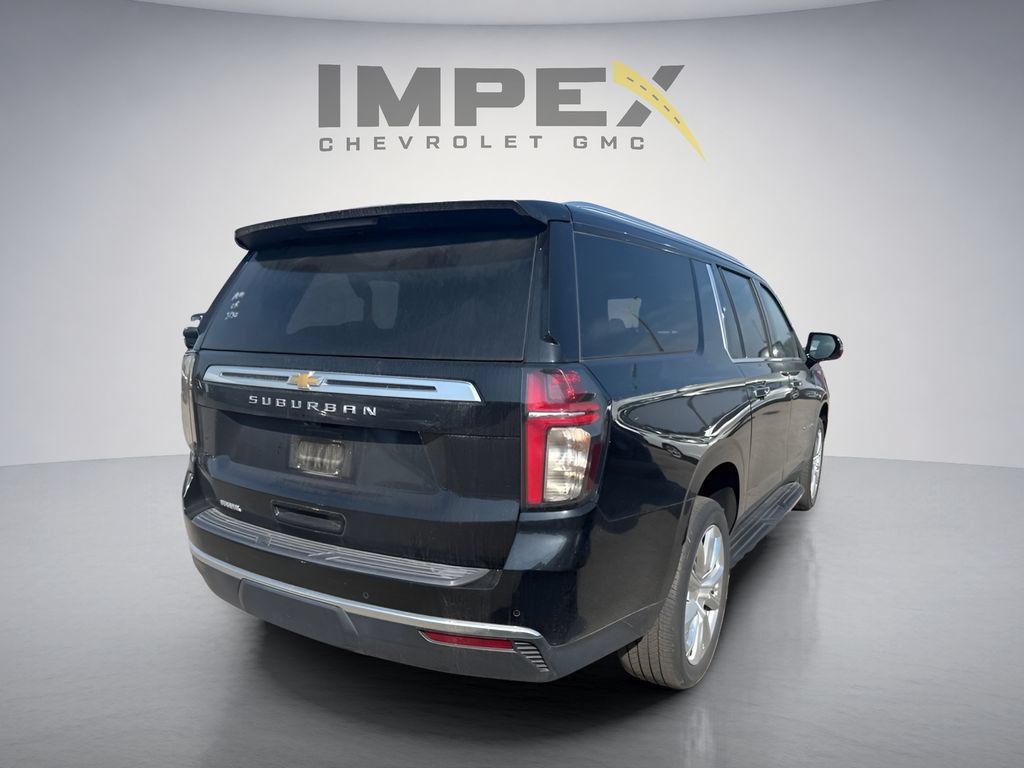 Used 2021 Chevrolet Suburban High Country AWD/4WD image 11