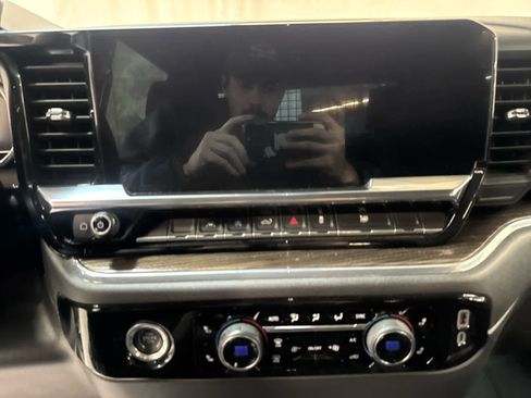 Certified 2024 Chevrolet Silverado 1500 LT image 18