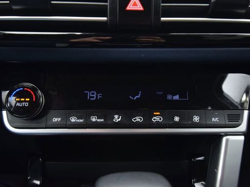 Used 2022 Kia Seltos Nightfall Edition image 32