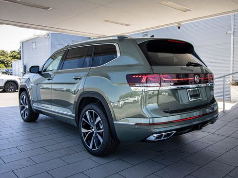 New 2026 Volkswagen Atlas SEL Premium R-Line AWD/4WD image 15