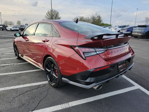 Used 2025 Hyundai Elantra N image 16