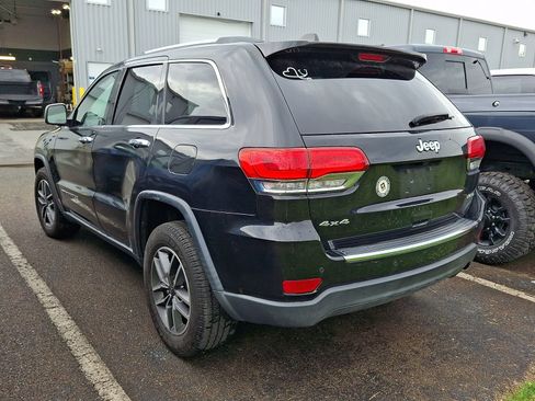 Used 2019 Jeep Grand Cherokee Limited AWD/4WD image 3